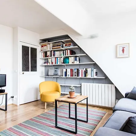 Beautiful & Bright Studio In The Heart Of Paris Parigi