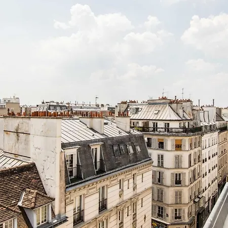 Beautiful & Bright Studio In The Heart Of Paris Appartamento *